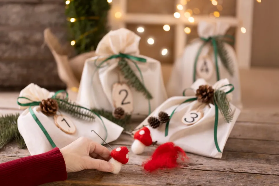 Adventtikalenteri - Korutyöt