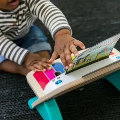 Baby Einstein - Maaginen piano nuoteilla