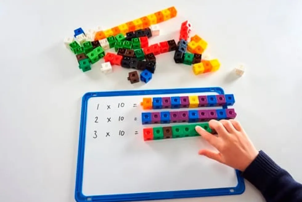 Cubes 2 cm – 100 kpl