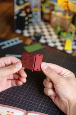 DIY Minimaailma - Pieni autokorjaamo