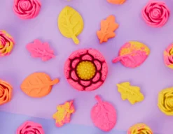 Kinetic Sand® - Squish Blossom