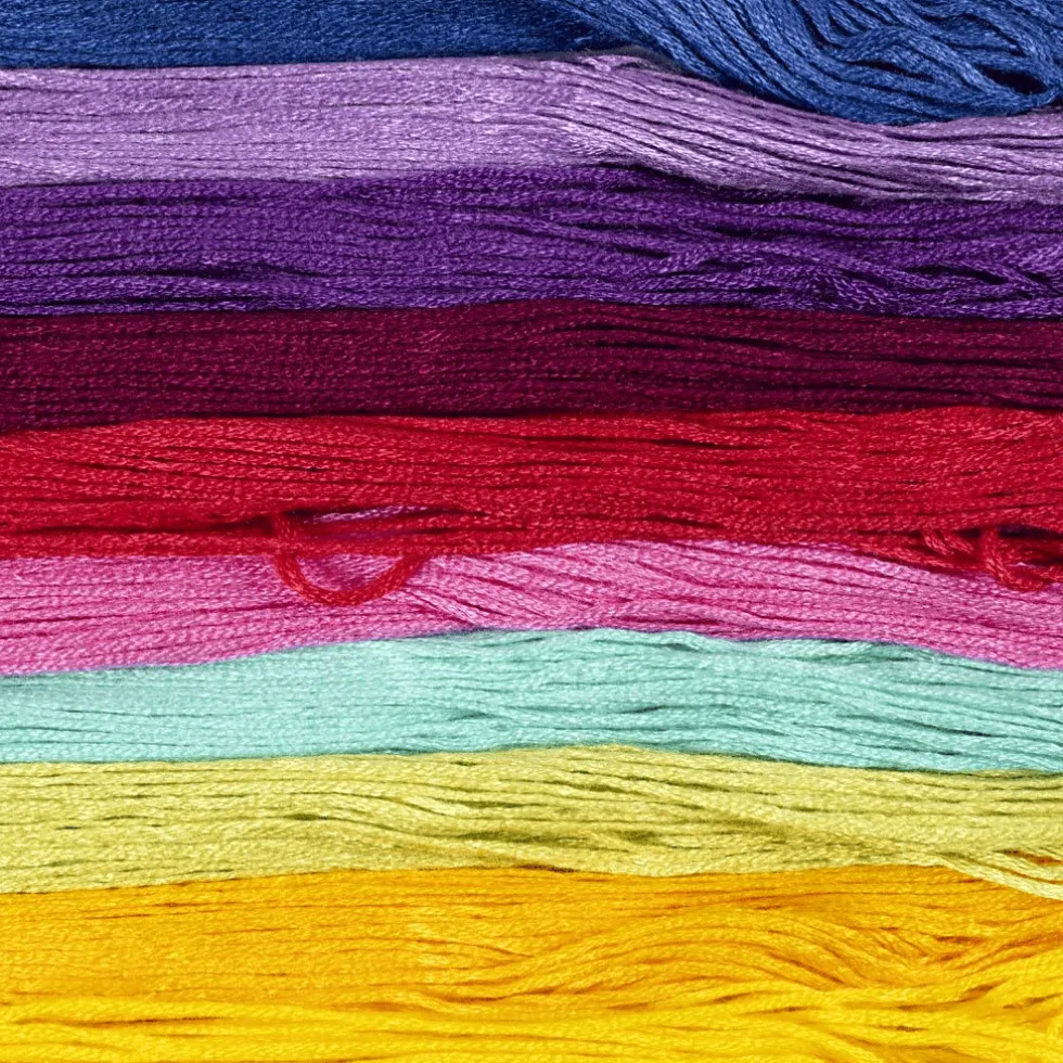 Kirjontalanka – Colorful, 10 × 8 m