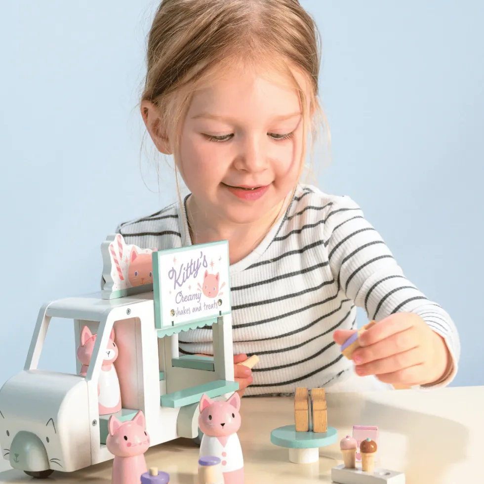 Kittyn pirtelökärry