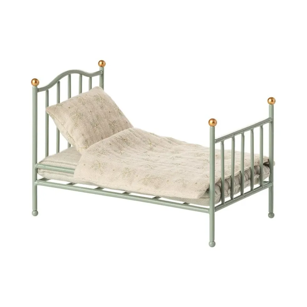 Maileg – Vintage-sänky pienille hiirille – Minttu