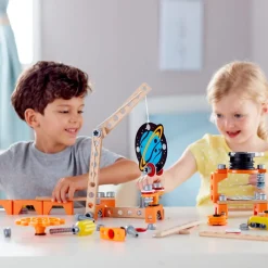 Pieni Keksijä - Magneettiset kokeilut
