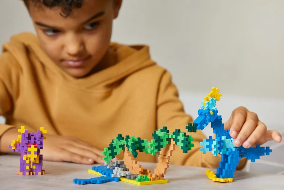 Plus-Plus - Rakenna dinosauruksia, 600 kpl