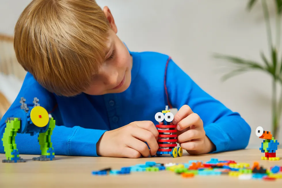 Plus-Plus - Rakenna robotteja, 250 kpl