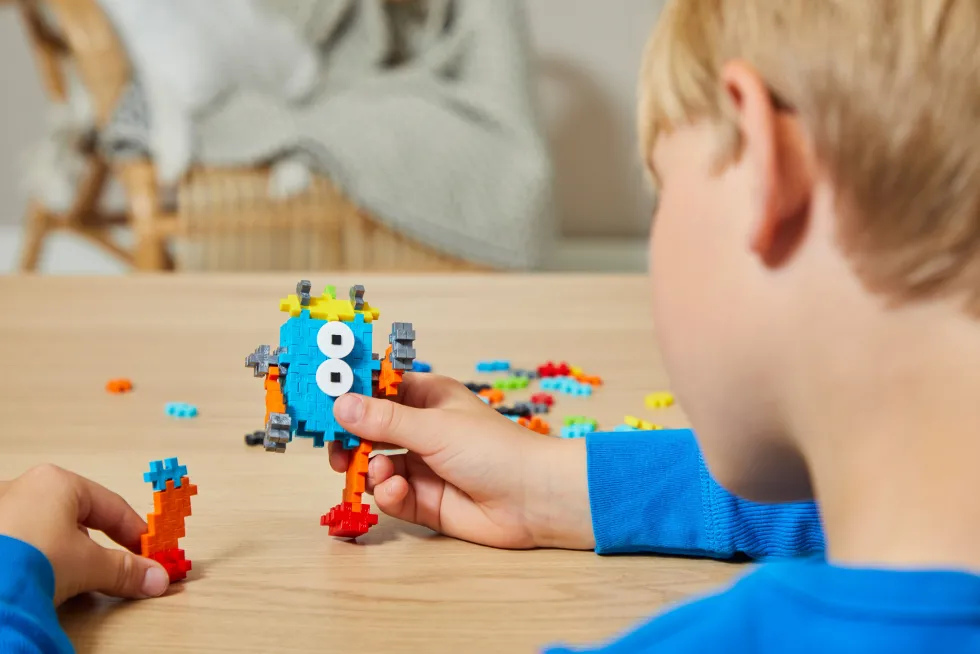 Plus-Plus - Rakenna robotteja, 250 kpl