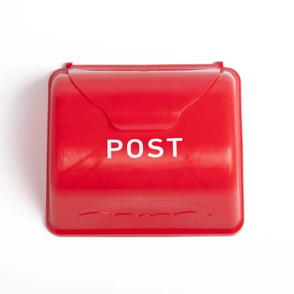 Postilaatikko leikkipaikalle - Punainen