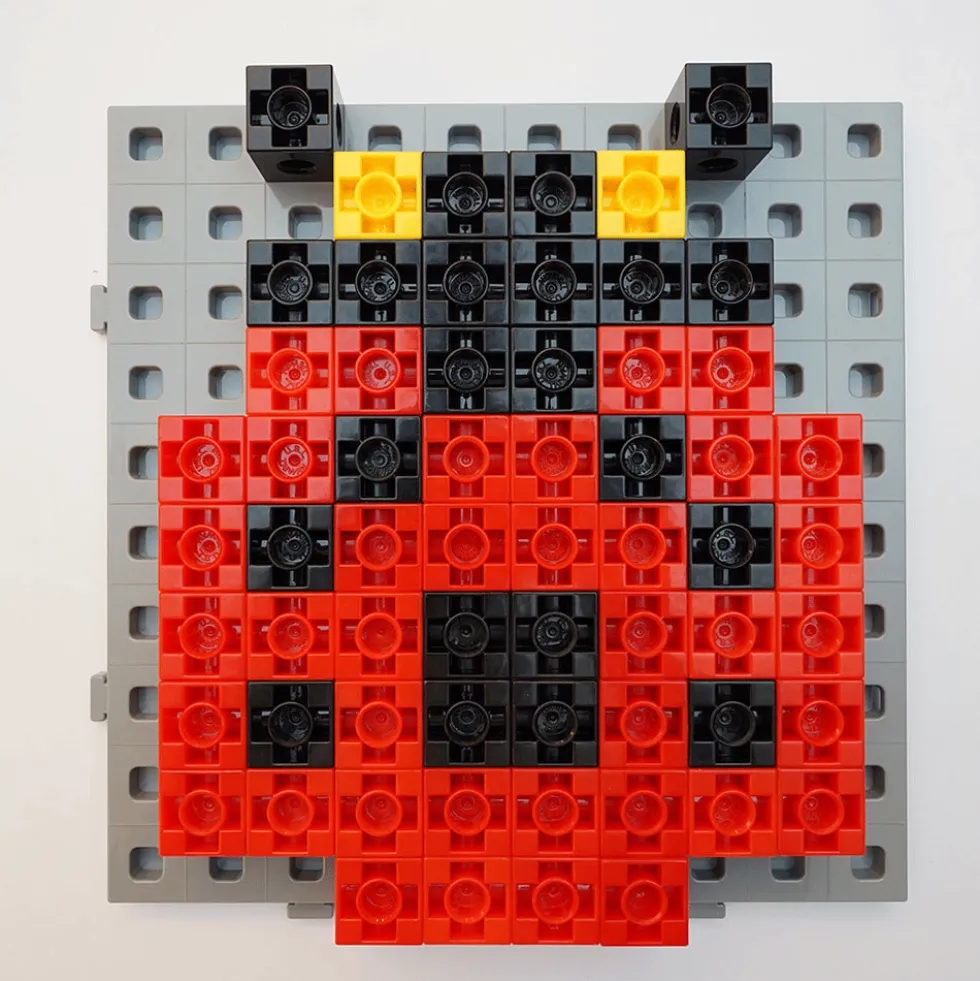 Rakennuslevyt Cubes-palikoille 2 cm, 4 kpl
