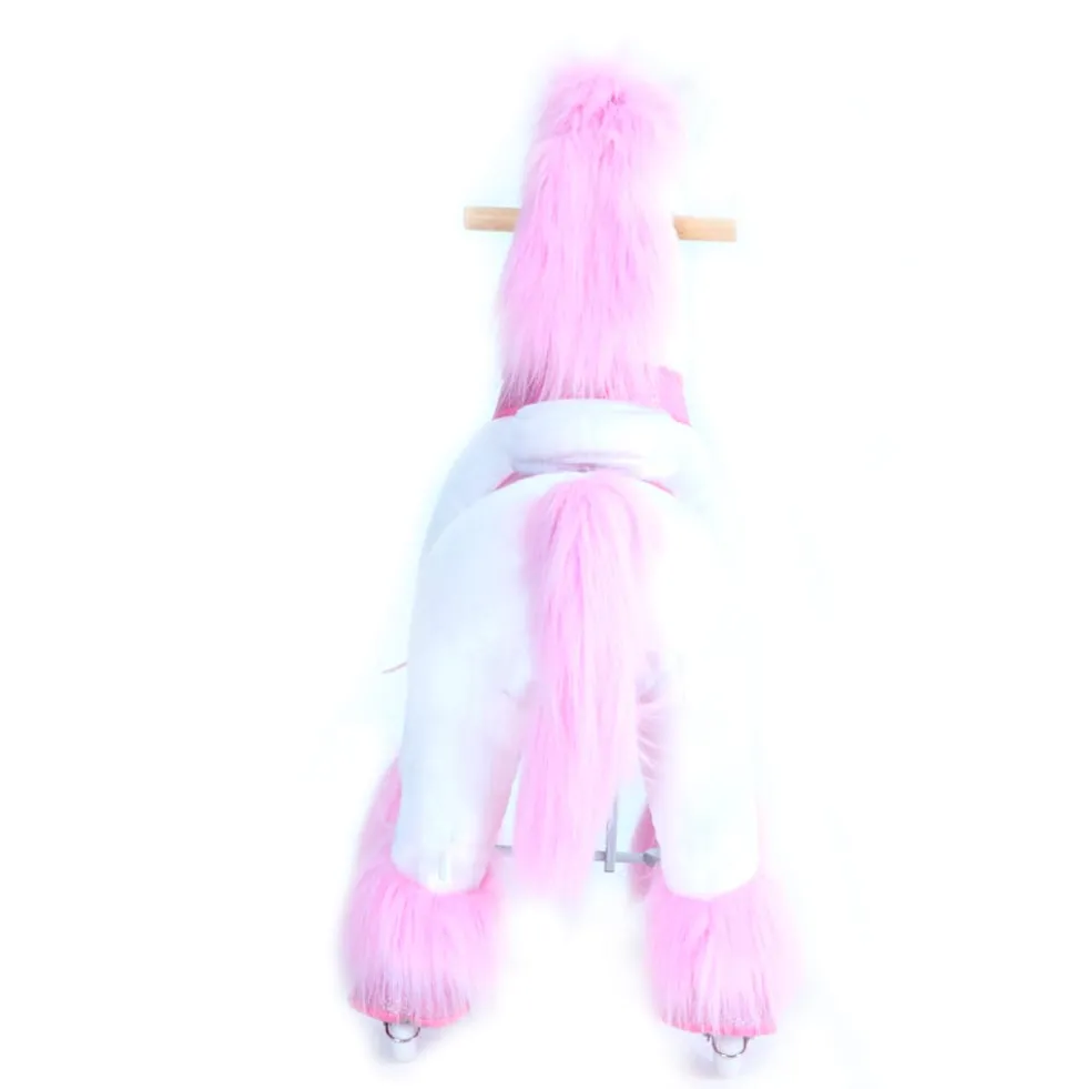 Ratsasta itse - Pinkki yksisarvinen, Pieni