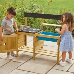 Ulkokeittiö sis. kattilasetti – Juniorikokki