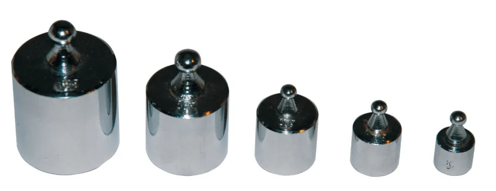 Vaaka punnuksilla (5-100 gr)