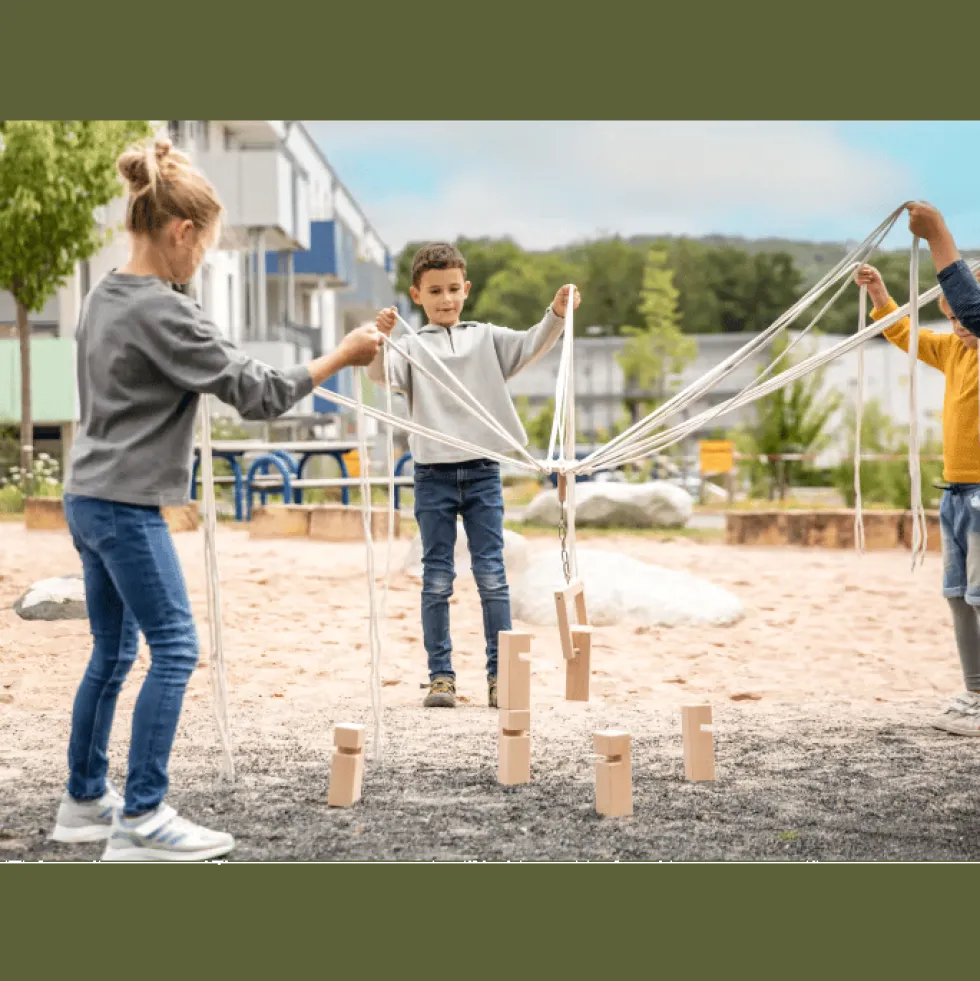 Yhteistyöpeli (jopa 24 pelaajalle)